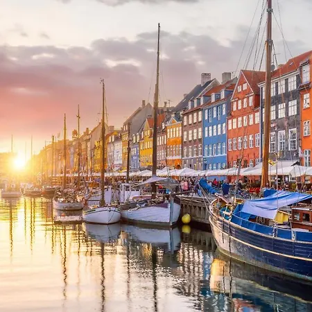 Apartment Spacious 3b W Double Beds Centre Copenhagen