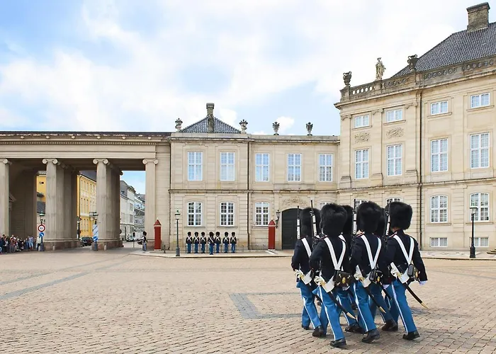 Appartement Spacious 3b W Double Beds Centre *