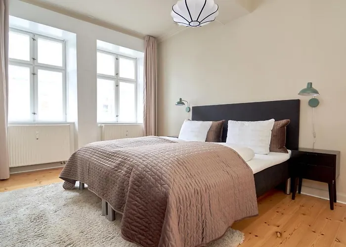 Appartement Spacious 3b W Double Beds Centre *